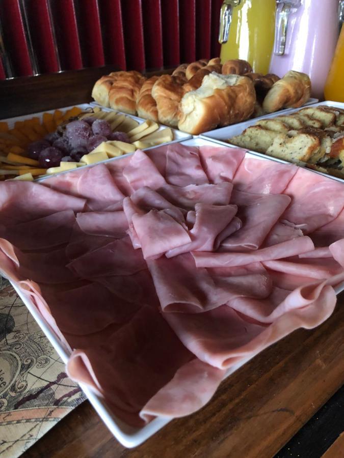 La Miralejos Acomodação com café da manhã San Carlos de Bariloche Exterior foto