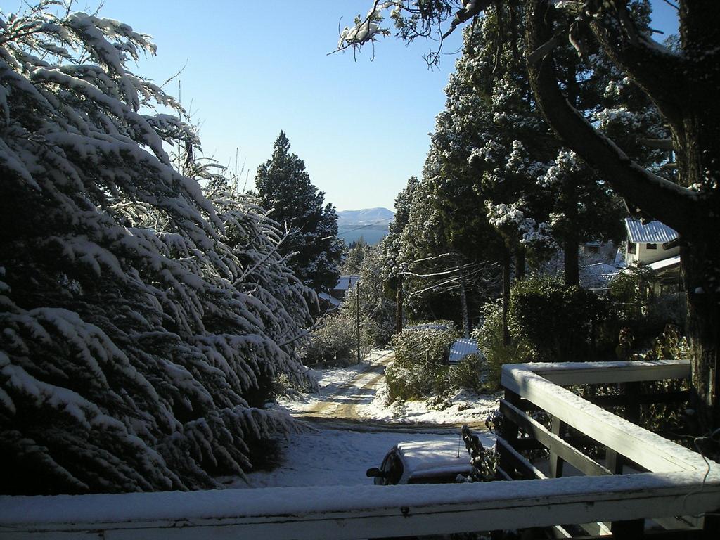 La Miralejos Acomodação com café da manhã San Carlos de Bariloche Exterior foto